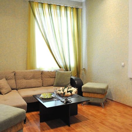 Apartment On Karbyshewa 1 그로드노 외부 사진