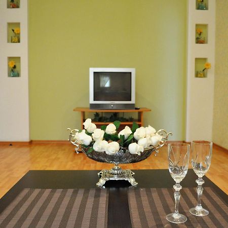 Apartment On Karbyshewa 1 그로드노 외부 사진